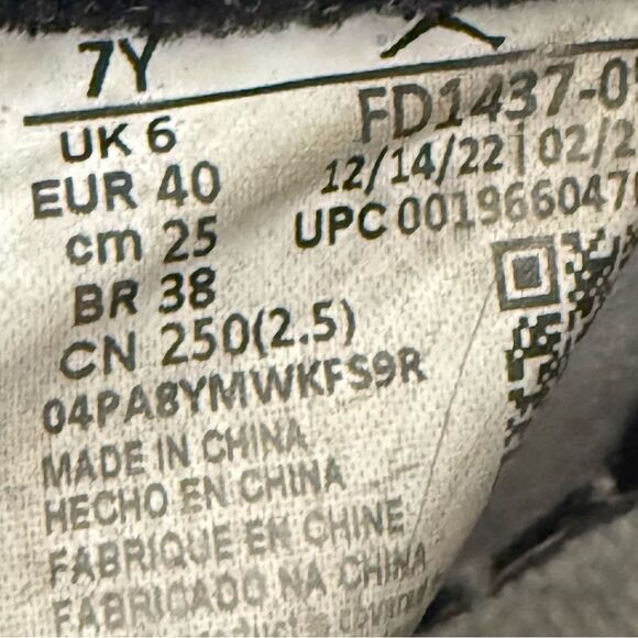 Nike Air Jordan 1 Retro High OG Washed Gray Suede womens size 9 (Y7) - Picture 7 of 8